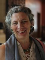 Johanna de Barmon, présentateur/trice du programme 'Pourquoi Tyrannosaure mais pas Si ?'